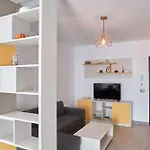 By Alz 3* Năvodari