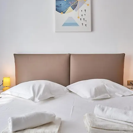 By Alz Apartment Năvodari