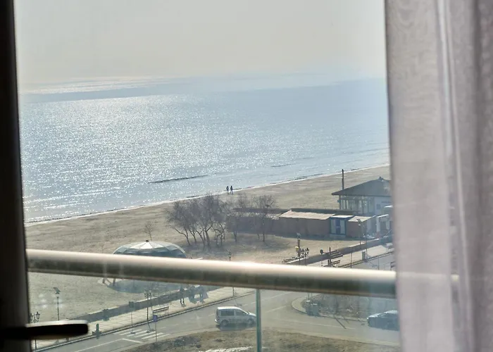 By Alz Appartement Năvodari